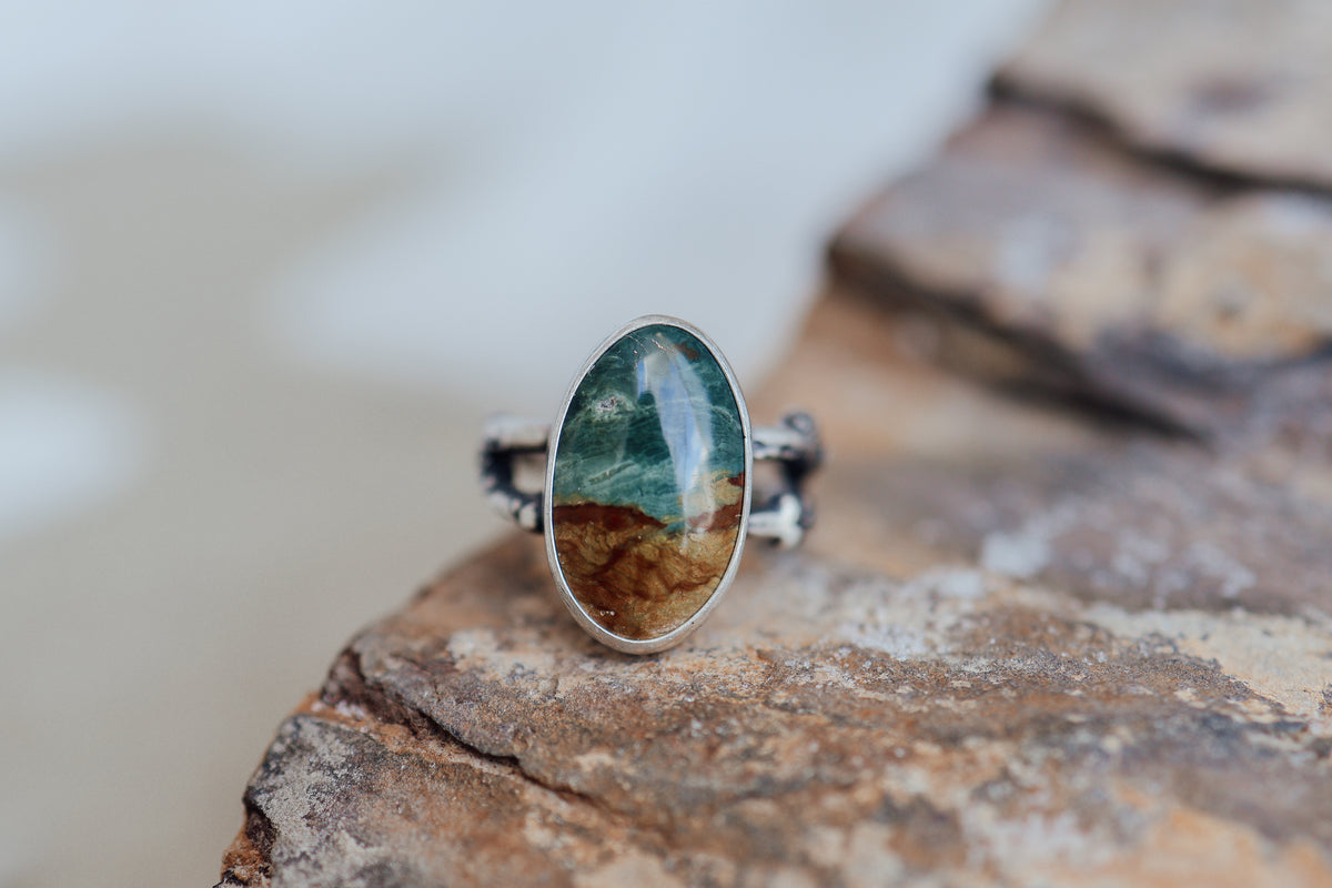 Size 7.75 Calm Before the Storm Ring