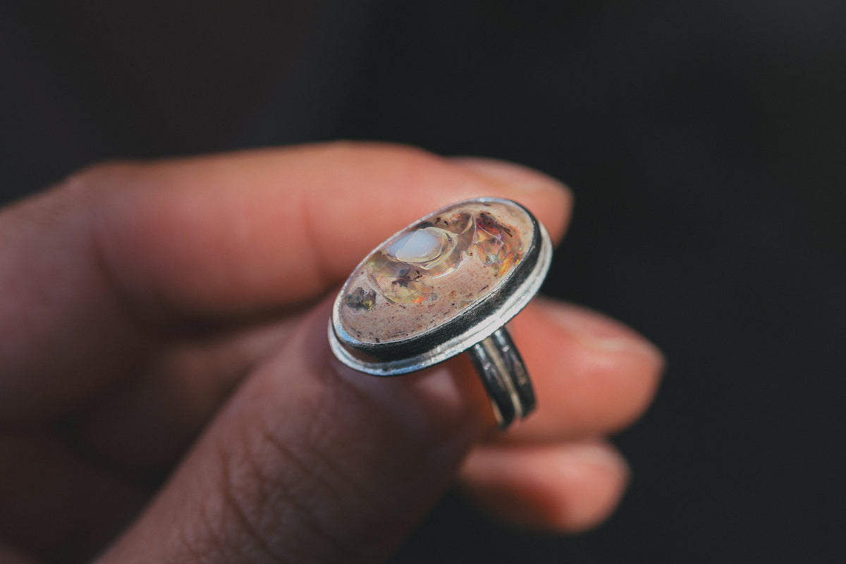 Size 6 Dancing Light Ring