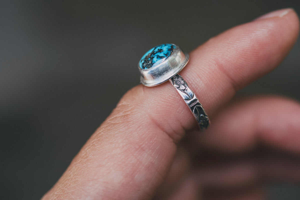 Size 6 Forget Me Not Ring