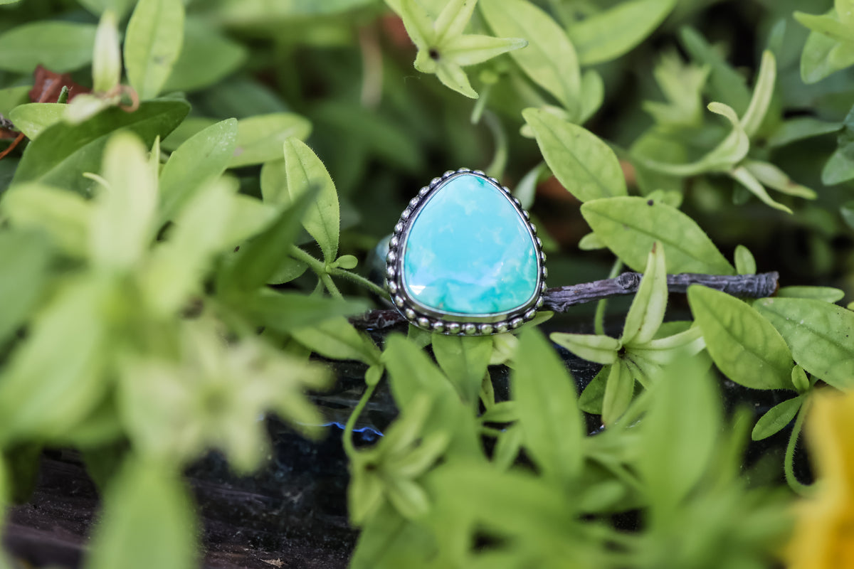 Size 8-8.25 Flourish Ring