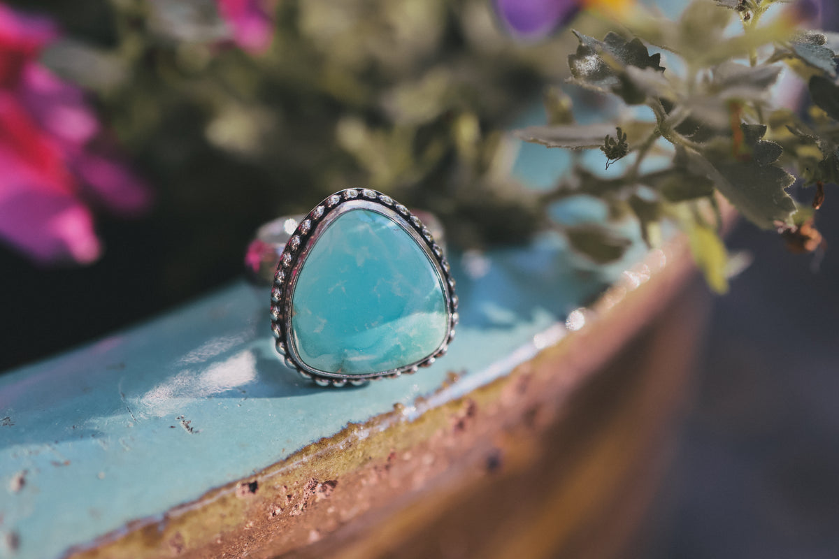 Size 8-8.25 Flourish Ring
