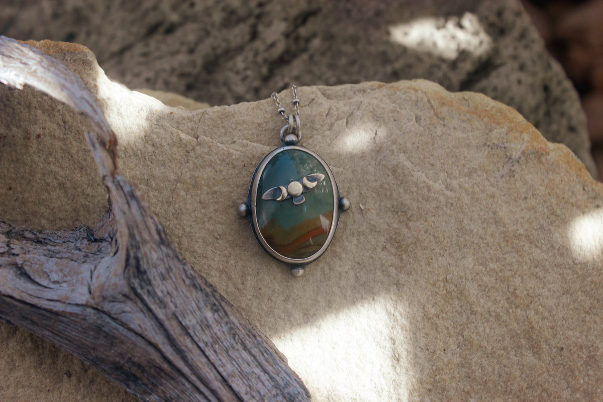 **Reserved!** Lookout Necklace