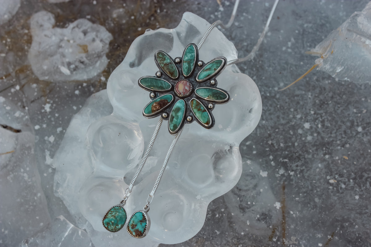 Blossom Chain Bolo